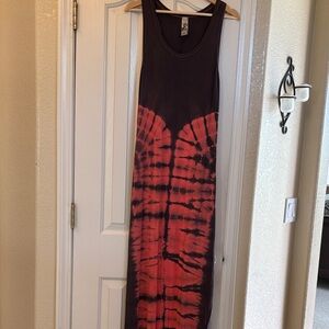 GO Couture Sleeveless Tie-Dye Maxi Dress - Red and Black